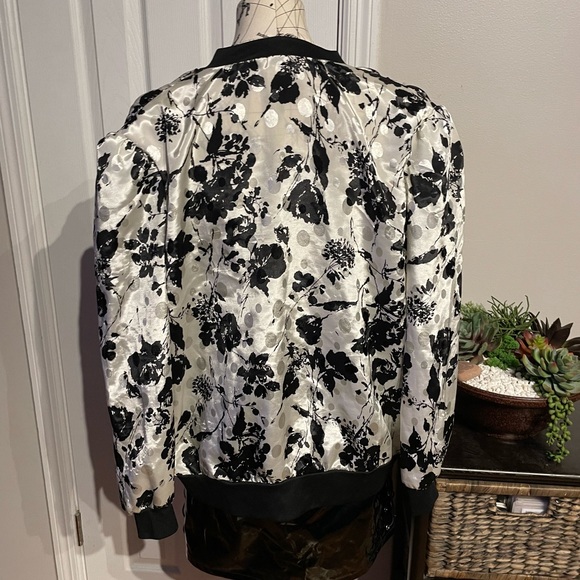 Vintage Floral Shiny Oversized Satin Poplin Coastal Coquette Western Whimsgoth - Picture 3 of 5